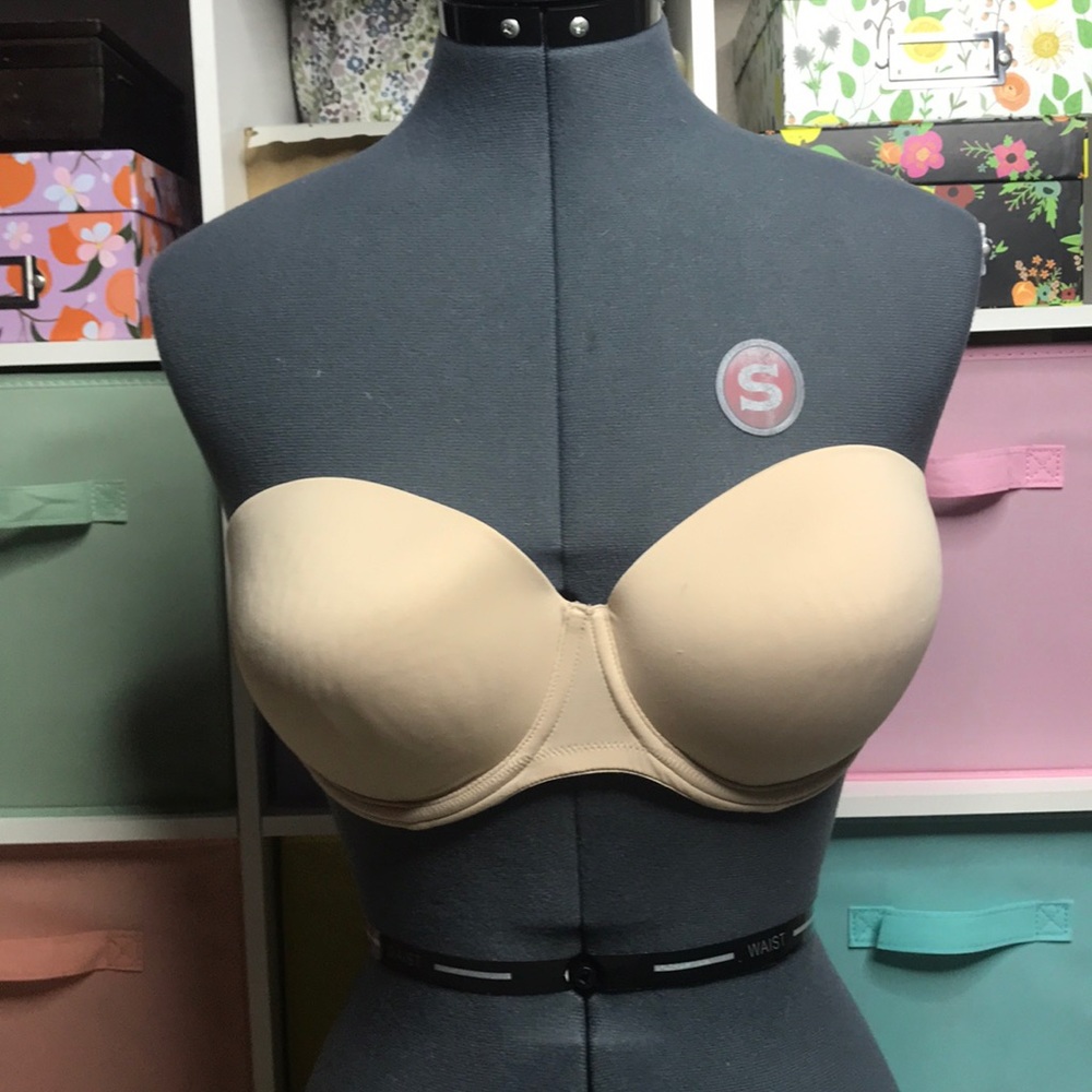 Nude Victoria’s Secret Pink Strapless Push Up Bra